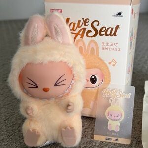 Have a seat labubu sisi